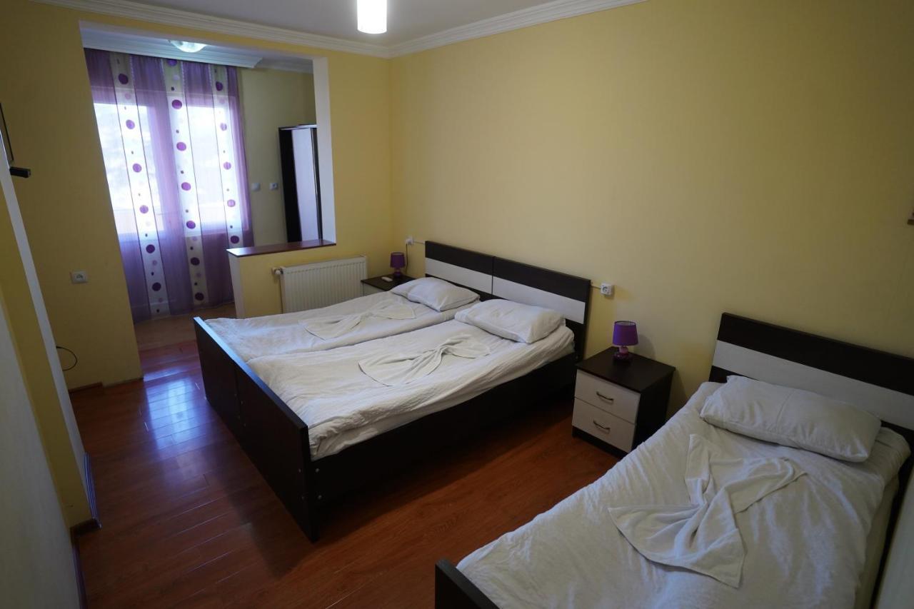 Imperator 1 Hotel Kutaisi Exterior photo